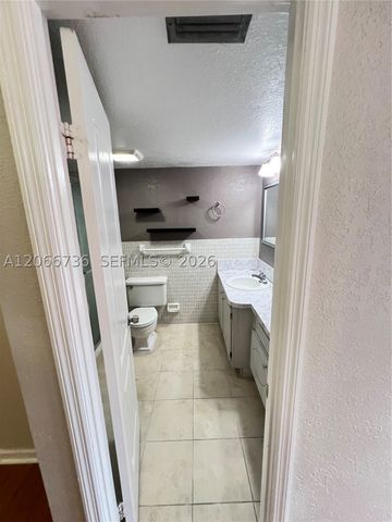1770 NE 191st St 509-1, Miami, FL 33179