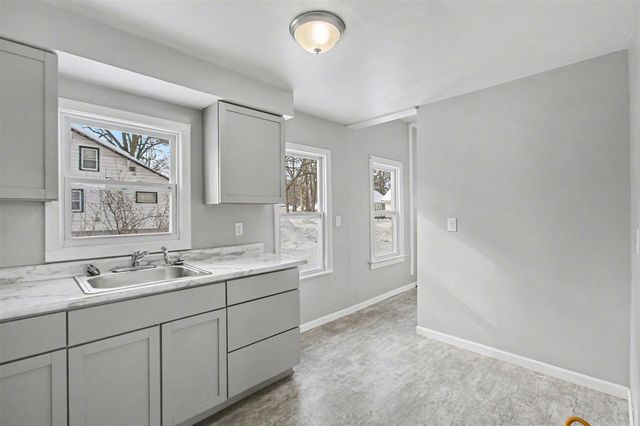 1844 Elwood Street, Muskegon, MI 49442