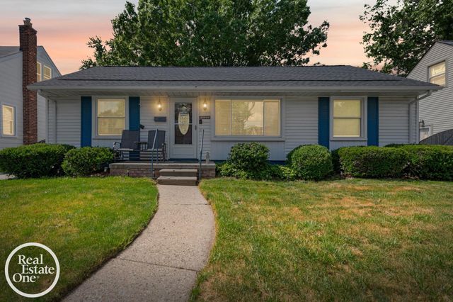 21600 Revere Street, Saint Clair Shores, MI 48080