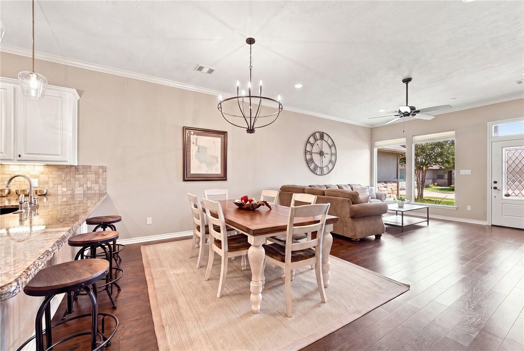 3801 Estes Park, College Station, TX 77845 — photo 2