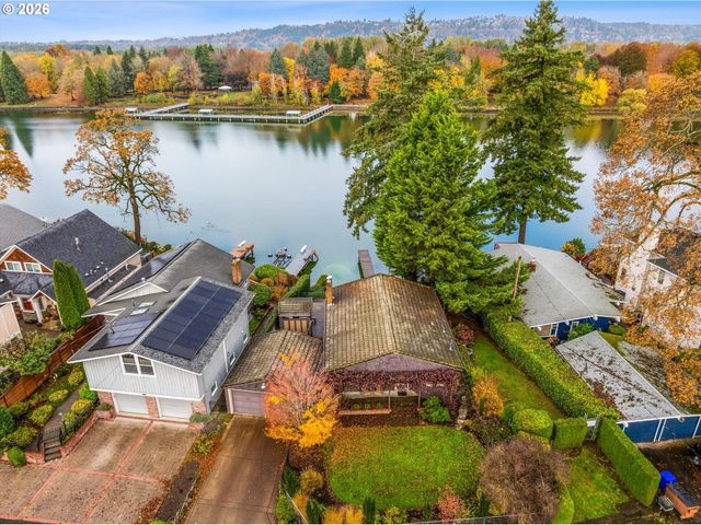 21047 Ne INTERLACHEN Ln, Fairview, OR 97024