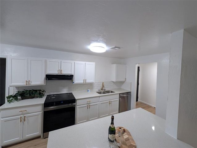 905 Royal Avenue, Midwest City, OK 73130
