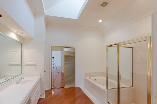 2434 Fairway Pointe Drive, League City, TX 77573