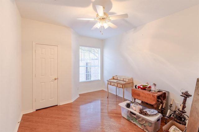 2434 Fairway Pointe Drive, League City, TX 77573