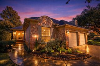 2434 Fairway Pointe Drive, League City, TX 77573