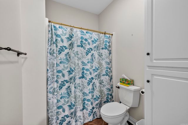 2641 River Eagle Court, Sherwood, AR 72120