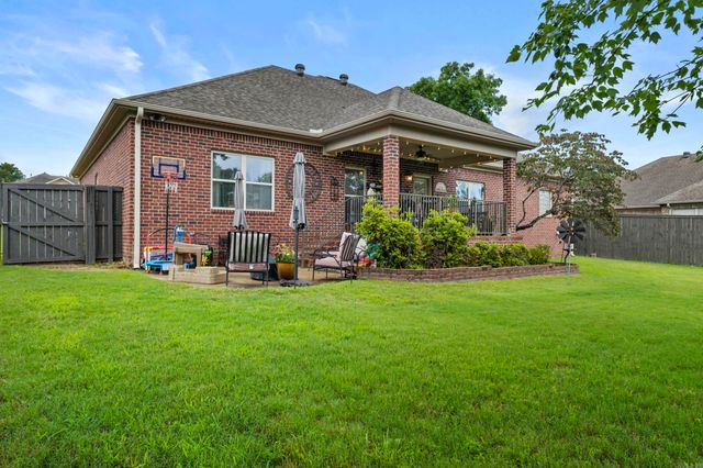 2641 River Eagle Court, Sherwood, AR 72120