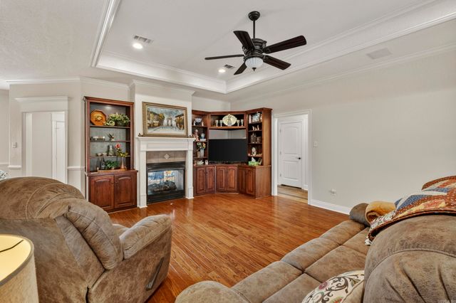2641 River Eagle Court, Sherwood, AR 72120