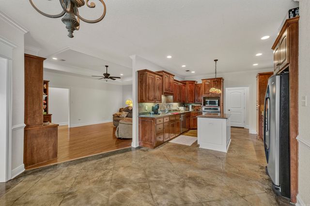 2641 River Eagle Court, Sherwood, AR 72120