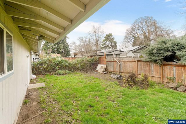 4985 Wagon Rim Ct SE, Salem, OR 97317