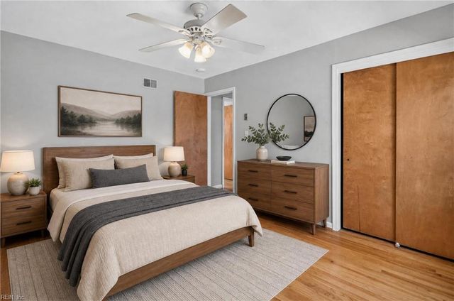 1032 Sunnyside DR, Virginia Beach, VA 23464