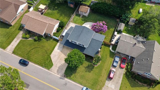 1032 Sunnyside DR, Virginia Beach, VA 23464