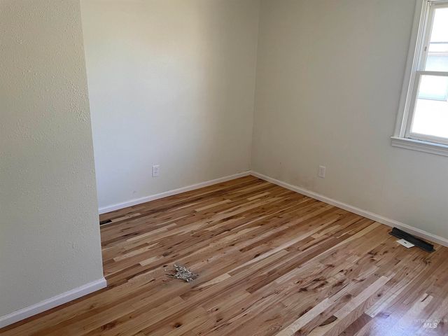 3311 W Cherry, Boise, ID 83705