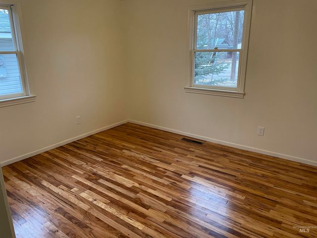 3311 W Cherry, Boise, ID 83705