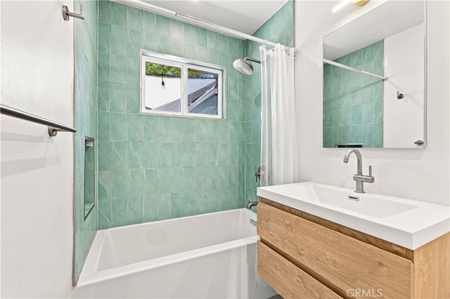 1117 N Herbert Avenue, East Los Angeles, CA 90063