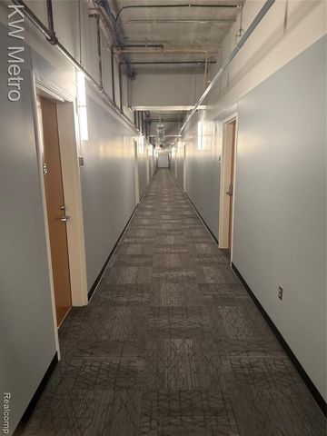 350 N Main Street 502, Royal Oak, MI 48067