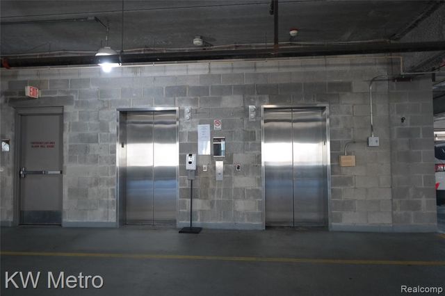350 N Main Street 502, Royal Oak, MI 48067