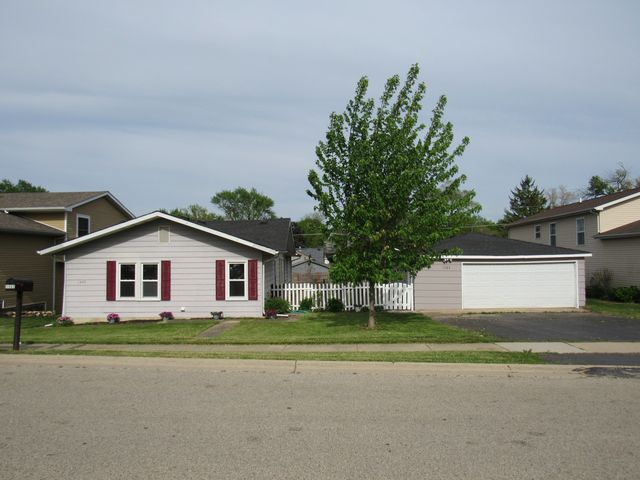 1503 Cherokee Drive, Round Lake Beach, IL 60073