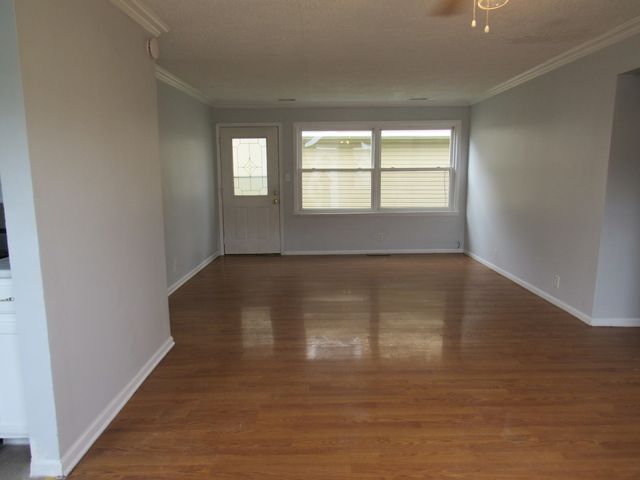 1503 Cherokee Drive, Round Lake Beach, IL 60073