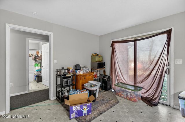 3175 Glenwood Avenue, Toledo, OH 43610