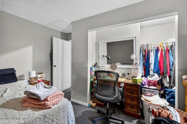 3175 Glenwood Avenue, Toledo, OH 43610