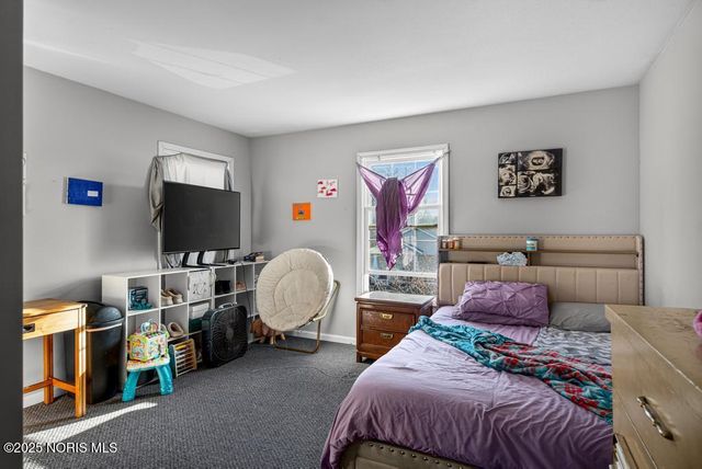 3175 Glenwood Avenue, Toledo, OH 43610