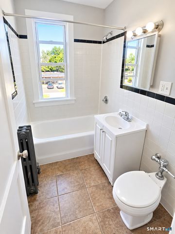 9 EVERGREEN Avenue B6, Hartford, CT 06105