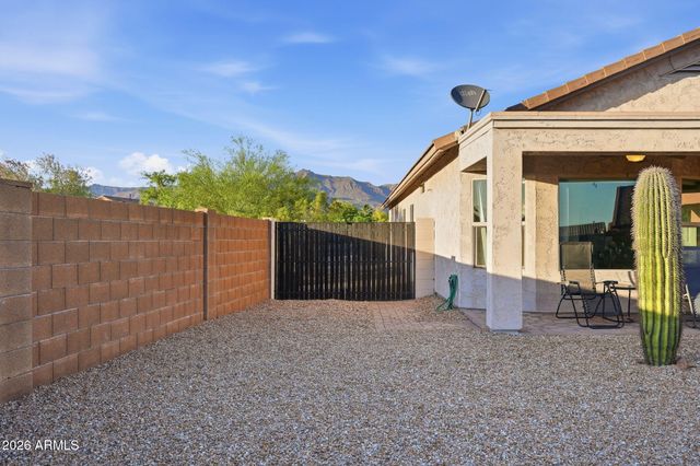 10691 E SURVEYOR Court, Gold Canyon, AZ 85118