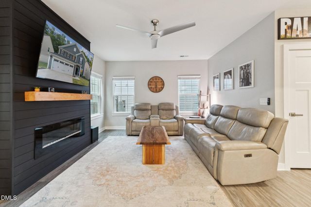 173 Tawny Slope Court, Raleigh, NC 27603
