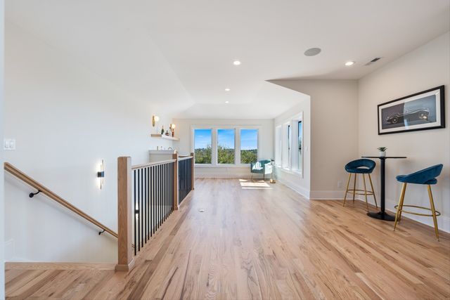 421 Monticello St, Nashville, TN 37207