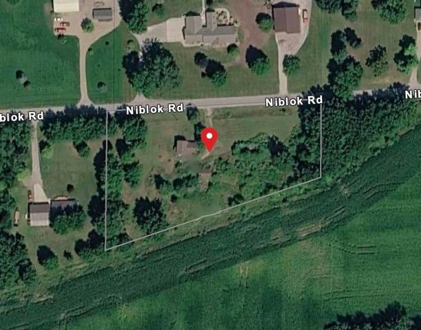12301 Niblok Road, St Charles Twp, MI 48616