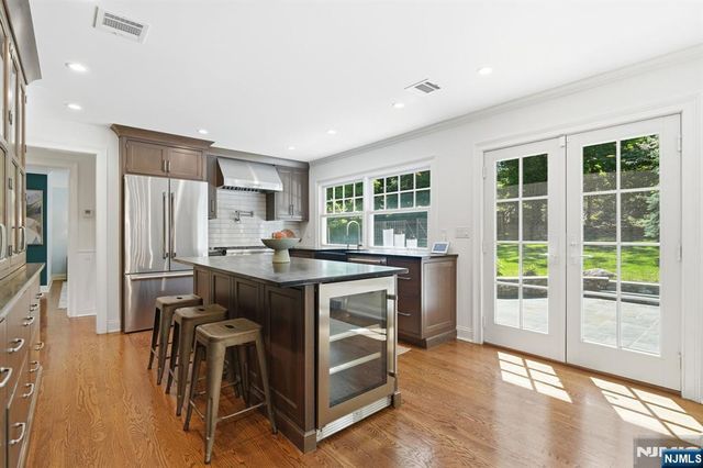 62 Jacobus Avenue, Little Falls, NJ 07424