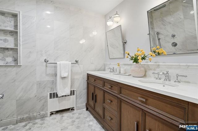 62 Jacobus Avenue, Little Falls, NJ 07424