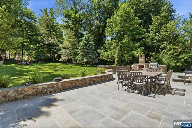 62 Jacobus Avenue, Little Falls, NJ 07424