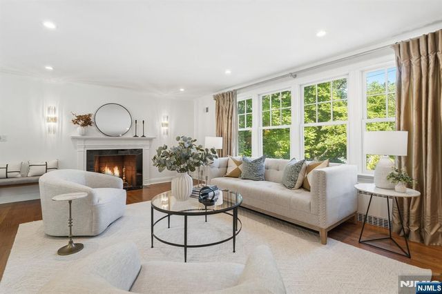 62 Jacobus Avenue, Little Falls, NJ 07424