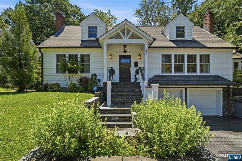 62 Jacobus Avenue, Little Falls, NJ 07424