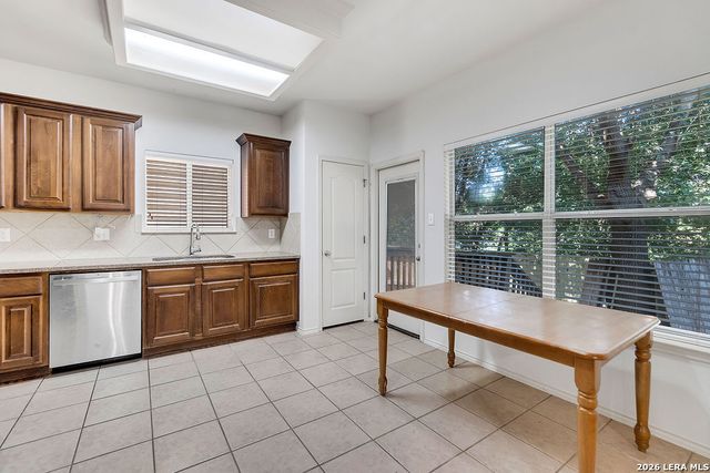 7163 Summer Way, San Antonio, TX 78240