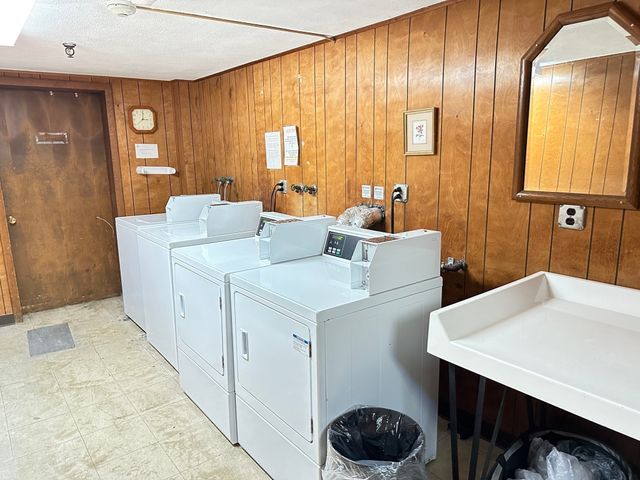12 Portland St 7, Lynn, MA 01902
