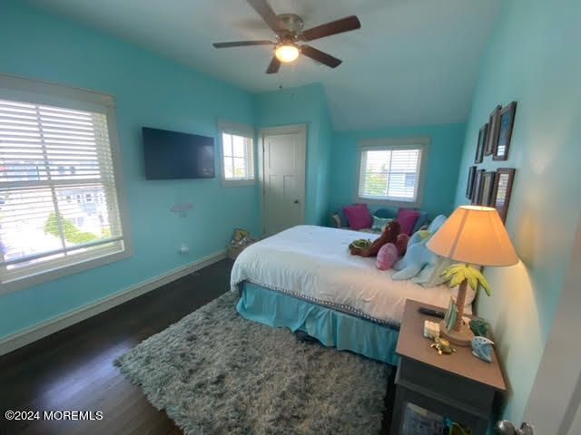 305 Newark Avenue, Point Pleasant Beach, NJ 08742