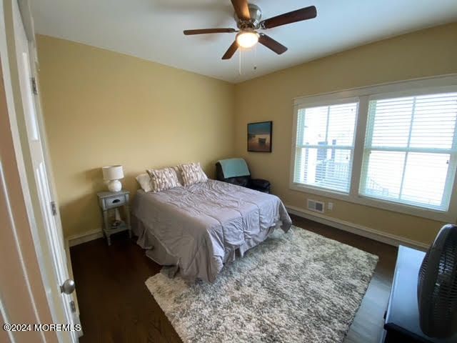 305 Newark Avenue, Point Pleasant Beach, NJ 08742