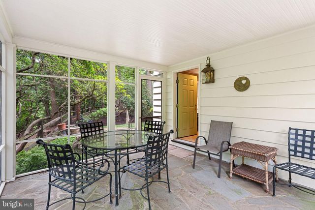 1233 FOLKESTONE WAY, Cherry Hill, NJ 08034