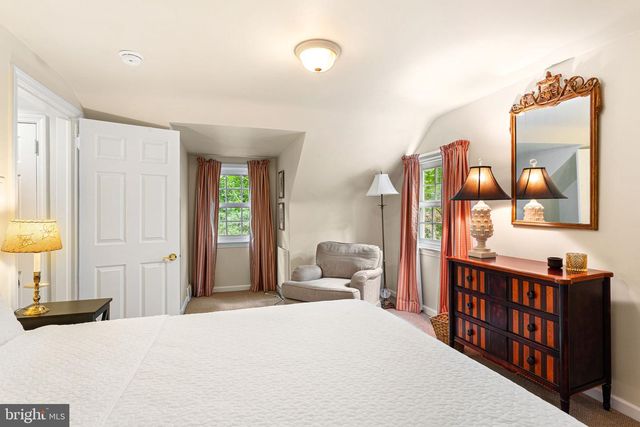 1233 FOLKESTONE WAY, Cherry Hill, NJ 08034
