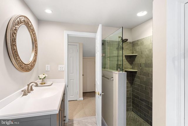 1233 FOLKESTONE WAY, Cherry Hill, NJ 08034