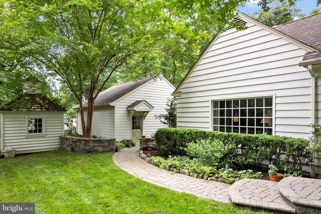 1233 FOLKESTONE WAY, Cherry Hill, NJ 08034
