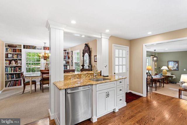 1233 FOLKESTONE WAY, Cherry Hill, NJ 08034