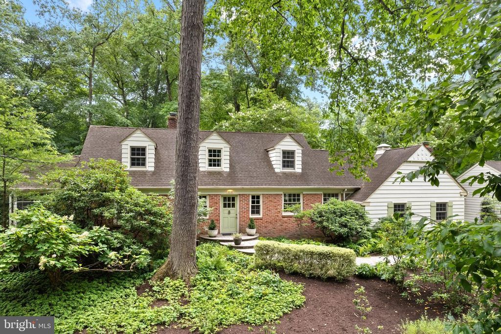 1233 FOLKESTONE WAY, Cherry Hill, NJ 08034