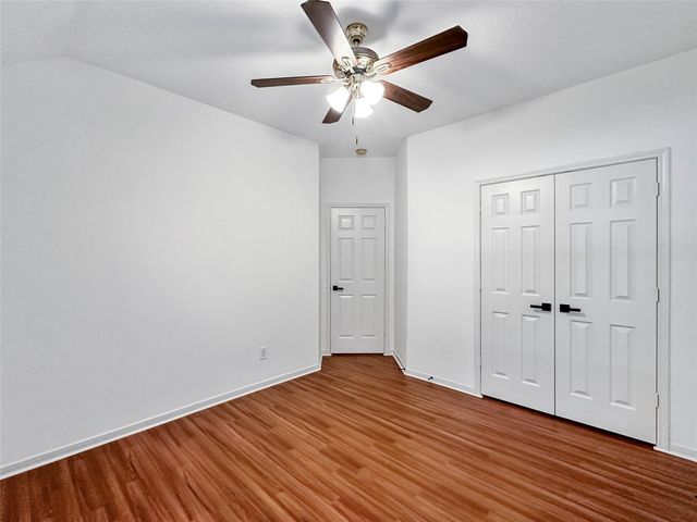 126 N Willow Point Circle, The Woodlands, TX 77382