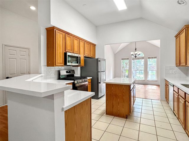 126 N Willow Point Circle, The Woodlands, TX 77382