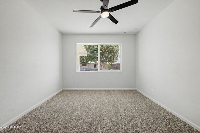 8450 E WINDSOR Avenue, Scottsdale, AZ 85257