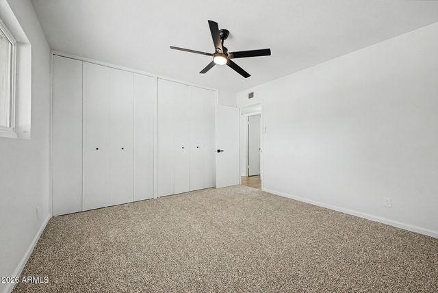 8450 E WINDSOR Avenue, Scottsdale, AZ 85257